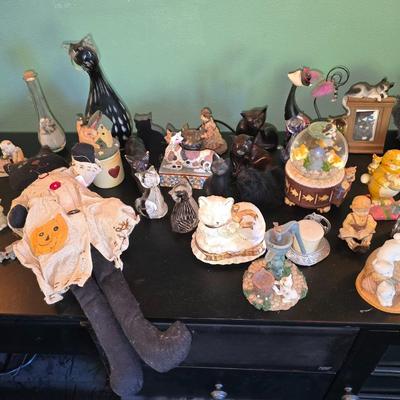 Cat lot