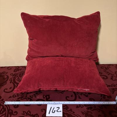 Red Pillow Lot