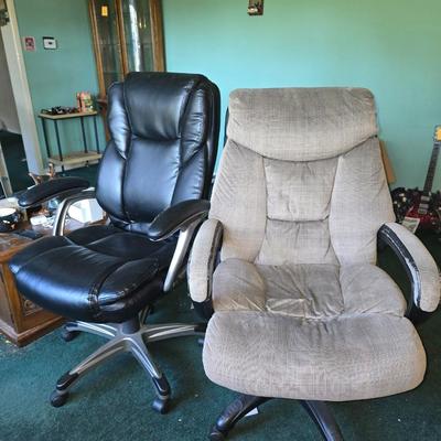 2 office chairs