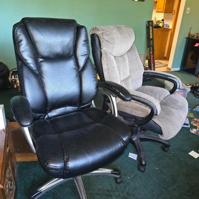 2 office chairs