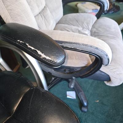 2 office chairs