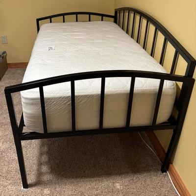 Daybed Frame