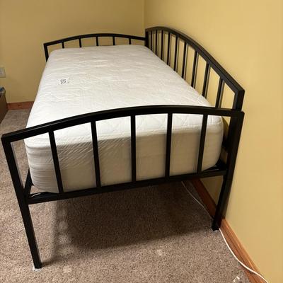 Daybed Frame