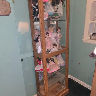 Curio cabinet
