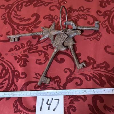 Large Decor Key Ring