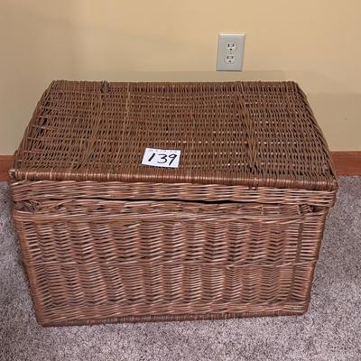 Wicker Box