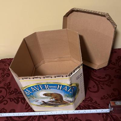 Beaver Hat Box