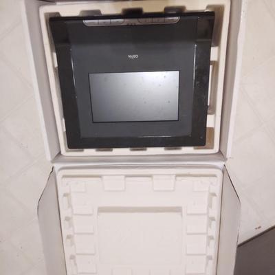 electronic picture frame