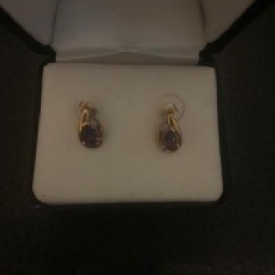 10k Gold Amethyst Dimond Earring