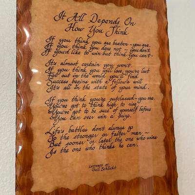 Sayings on a wood setting