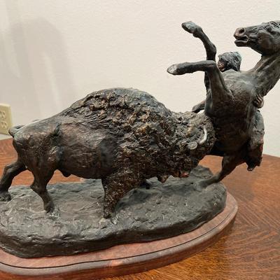 Too Close for Comfort by Burnell sculpture