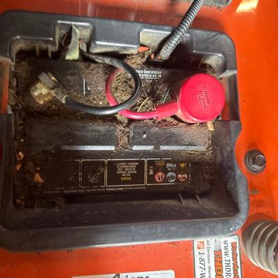 Ariens 46” Hydrostatic/Automatic Riding Lawn Tractor