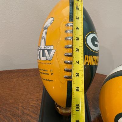 Packers ceramic football and helmet with Stadium replica