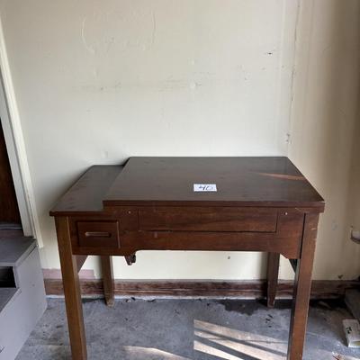 Sewing Machine Cabinet
