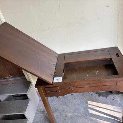Sewing Machine Cabinet