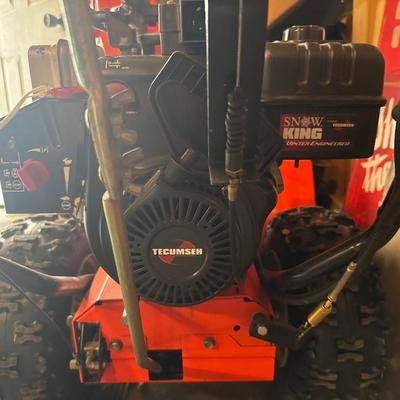 Ariens 1028 Snow Thrower