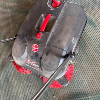 Hoover Spin Sweep Pro outdoor sweeper