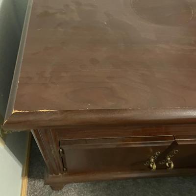 End table