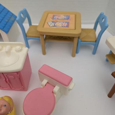 Vintage 1990s Fisher Price Dream Dollhouse Furniture Lot with Family and Accessories