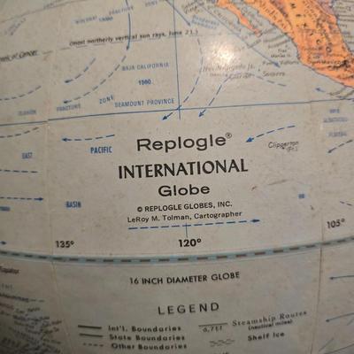 16" globe