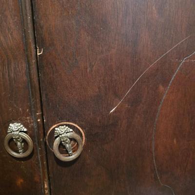 Dresser
