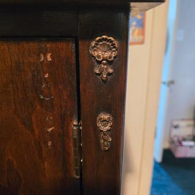 Dresser