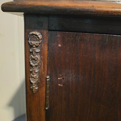 Dresser