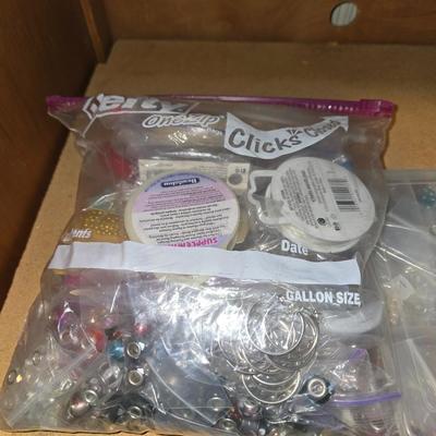 Jewelry kit