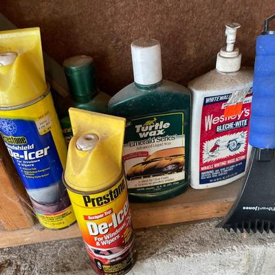 Car cleaning, scrapers & funnels
