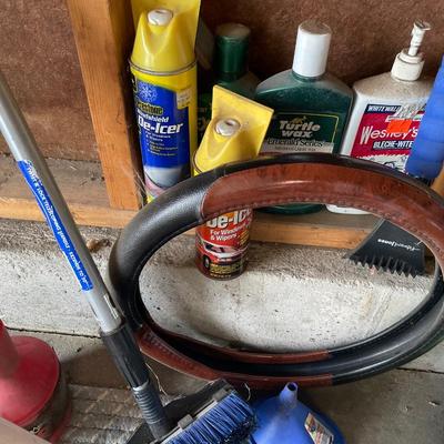 Car cleaning, scrapers & funnels