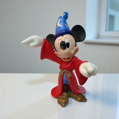 Sale Photo Thumbnail #690: Walt Disney Sorcerer's Apprentice Mickey Mouse Figurine
Approximately 6.5" tall