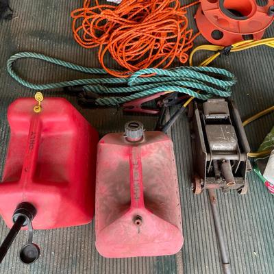 Tow ropes, Jack and gas can