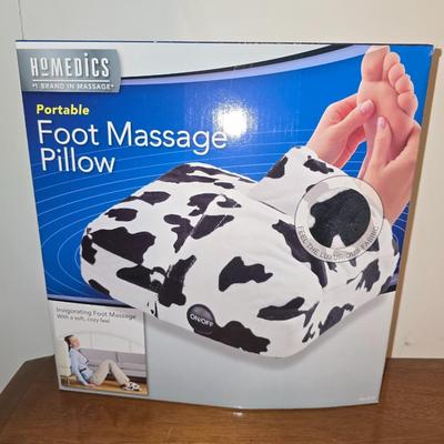 Foot massage pillow