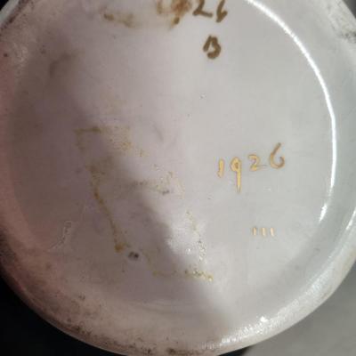 Bowl and pitcher set