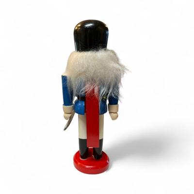 Sale Photo Thumbnail #849: Soldier Nutcracker   1991
Approximately 9.5"