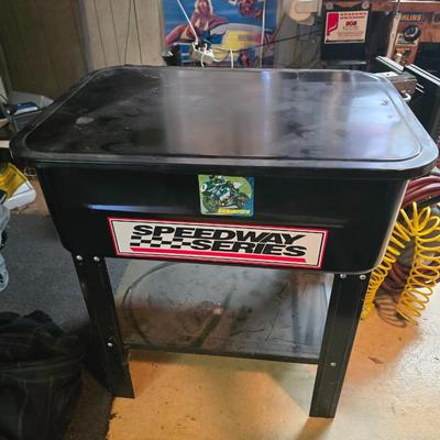 Parts washer
