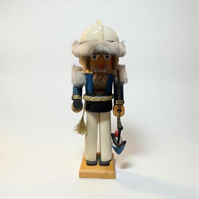 Sale Photo Thumbnail #855: Steinbach Graf Luckner Naval Officer Nutcracker
Approximately 15"