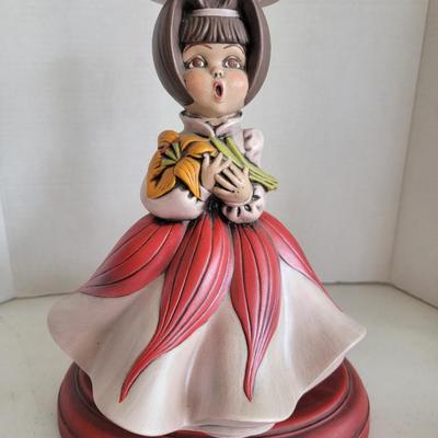 Singing Flower Girl Ceramic Lamp