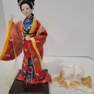 2008 Bejing China Olympics Doll / Italian Love Birds