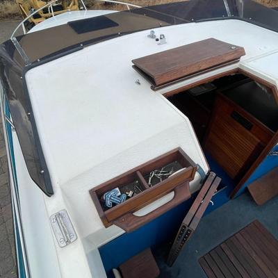 1978 Caribbean Cabin Cruiser