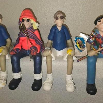 Sale Photo Thumbnail #366: Artist D. Manning Signed Figurines with Tag. See pictures for condition and signatures. Famous Artist