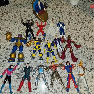 Sale Photo Thumbnail #303: Vintage X-Men Toybiz Action Figure Lot