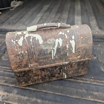 vintage metal lunch box