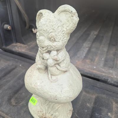 Concrete yard ornament- Mouse sitting on Mushroom