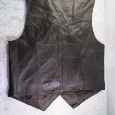 Leather women's brown vest size medium