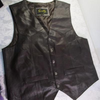 Leather women's brown vest size medium