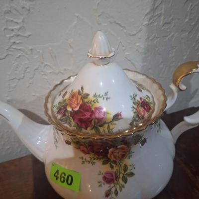 Royal Albert old country rose teapot fine bone china