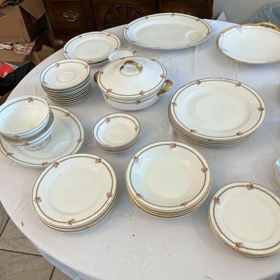 Sale Photo Thumbnail #1151: Theodore Haviland The Hanoi China Set  Made In France  Includes:  1 Serving Platter, 1 Covered Casserole Dish, 1 Coffee cup, 2 Footed Serving Bowls, 2 Salad Plates, 4 Bread Plates, 1 Small Serving Platter, 4 Dinner Plates, 4 Soup Bowls, 4 Desert Bowls, 4 