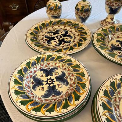 Sale Photo Thumbnail #1161: Deruta, Italy Maiolica Hand Painted Pottery Items