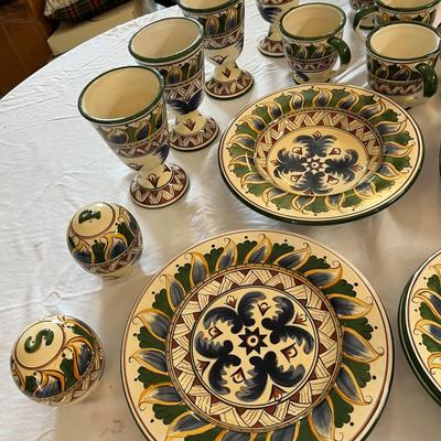 Sale Photo Thumbnail #1159: Deruta, Italy Maiolica Hand Painted Pottery Items